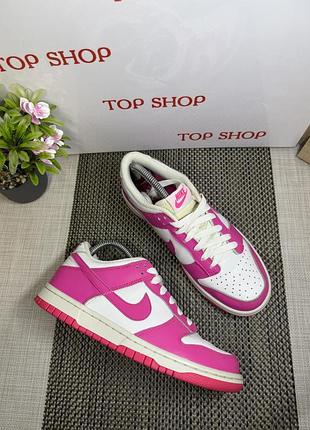Оригінальні кросівки nike dunk low