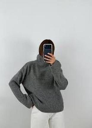 Вовняний светр-оверсайз бренду marc o'polo із високим коміром-стійкою (mock-neck / turtleneck).