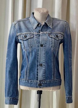 Шикарна брендова джинсова куртка levi’s