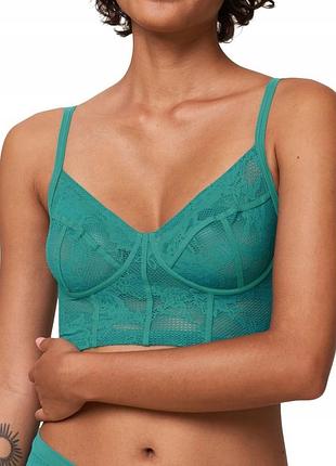 Топ мереживний без кісточок triumph fully stretchable material