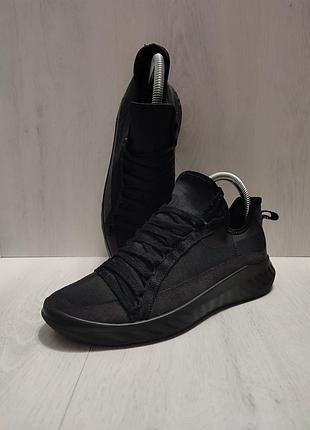 Кроссовки ecco 36-37- стельки 23,5см- 24 см