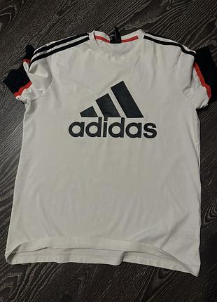 Футболка adidas (оригинал)