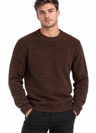 Джемпер чоловічій розмір xs, підійде і на розмір s.
бренду  h&m