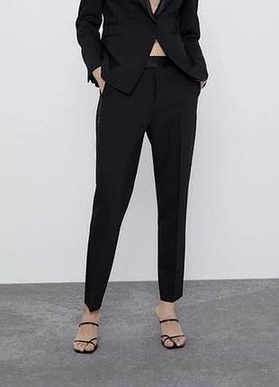 Базові завужені штани zara