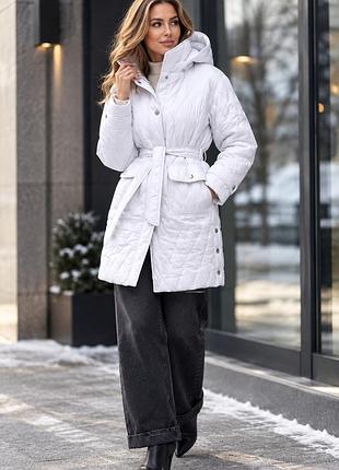 Розпродаж жіноча осіння стьобана куртка : s, m, l, xl біла