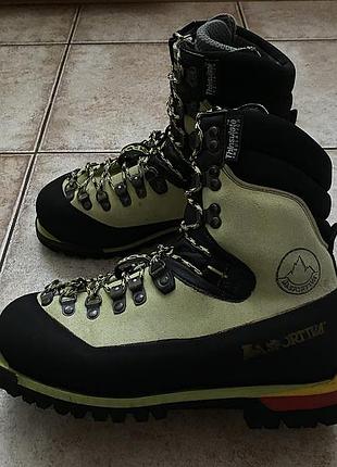 Трекінгові черевики для альпінізму la sportiva nepal top (italy)