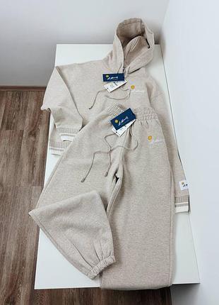 Жіночий спортивний костюм zara теплий бежевий
