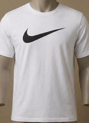 Футболка чоловіча nike, біла футболка nike