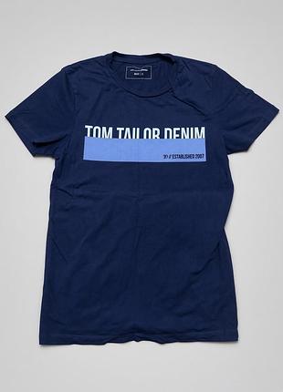 Футболка tom tailor denim темно-синя з принтом, розмір s