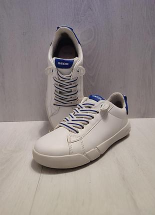 Кросівки geox 30- устілка 19,5 см