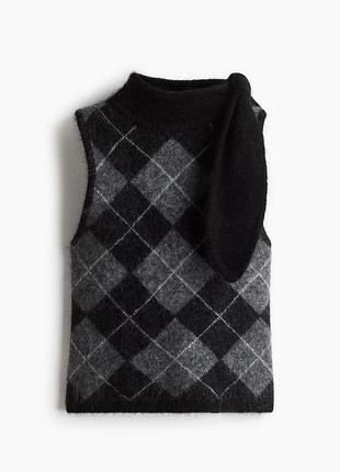 Нова жилетка з мохеру h&m