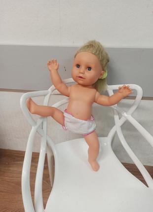 Лялька дівчинка tiny tears licensing internationallto 2002 повністю вінілова 2