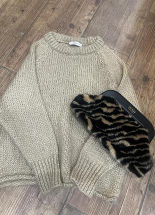 Бежевий светр zara