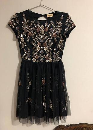 Сукня з вишивкою бісером та паєтками lace & beads (uk 8 / s / xs)