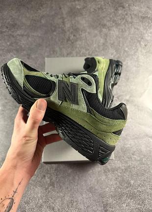 New balance 2002r gore-tex green black 4