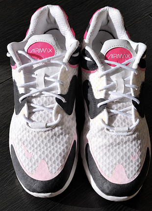 Nike air max 2x trainers in white and pink