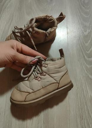 Ботинки zara 24 размер бежевые