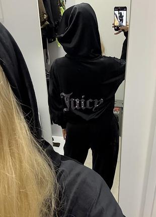 Чёрный велюровый костюм  juicy