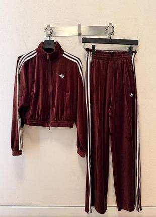 Велюровий спортивний костюм adidas оригінал