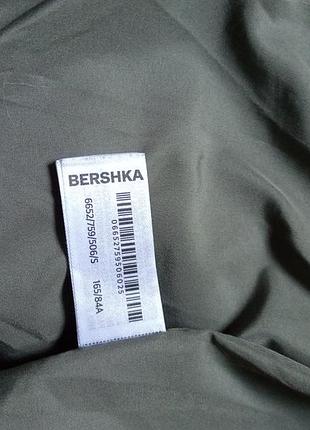 Укорочена куртка bershka 9