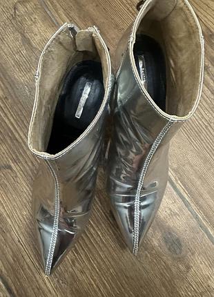 Серебристые ботинки bershka zara 4