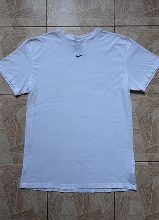 Футболка nike sportswear swoosh t-shirt mens l white embroidered logo cotton tee