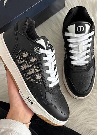 Dior b27 uptown black cream gum 2