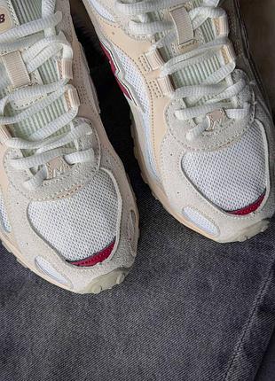 204l cream / burgundy 3