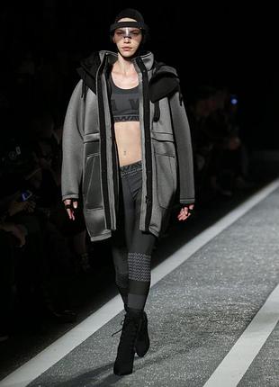 В качестве монолита: куртка/парка alexander wong for hm