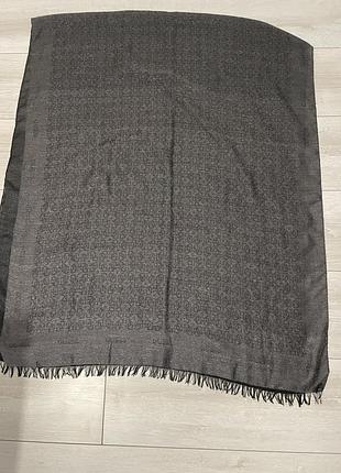 Шарф guess