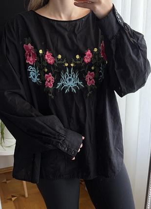 Жіноча блуза h&m з вишивкою, чорна, xl