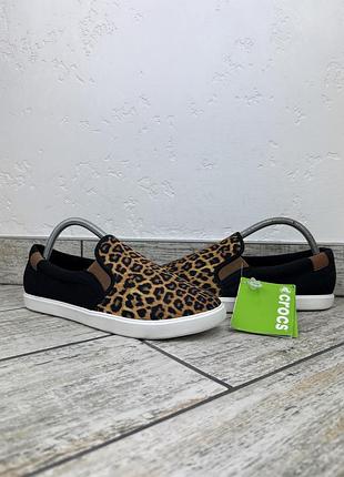 Crocs slip-on