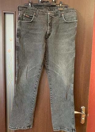 Котонові штани джинси wrangler