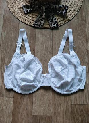 Шикарный кружевной бюстгальтер 85e limited collection