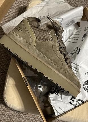 Кросівки жіночі ugg lowmel