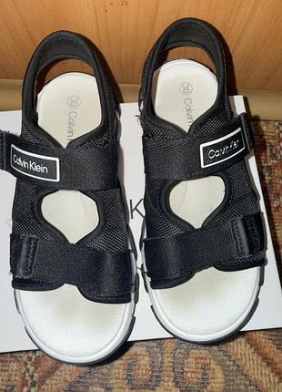 Босоніжки дитячі calvin klein jeans 2