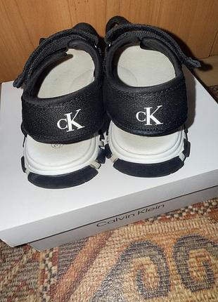 Босоніжки дитячі calvin klein jeans 7