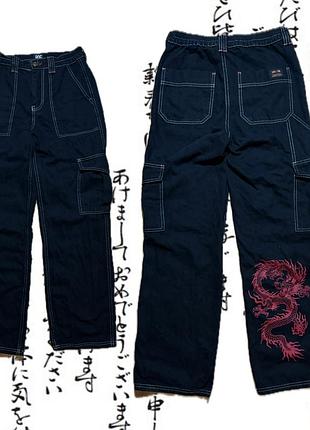 † bdg urban outfitters skate dragon cargo pants