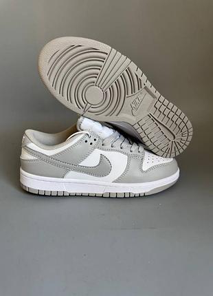 Уцінка кросівки nike dunk low light grey/white