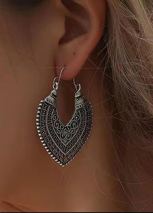Серьги винтажные массивные серебристые