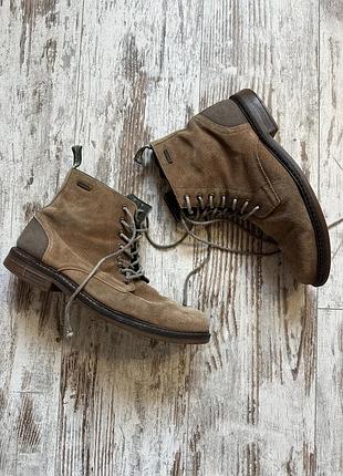 Ковбойські замшеві чоботи barbour