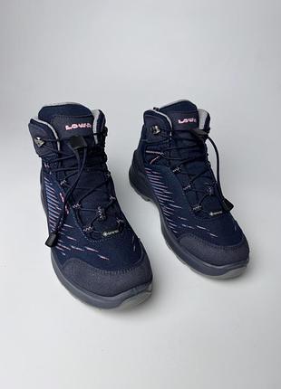 Осінні черевики для дівчинки lowa gore-tex 3