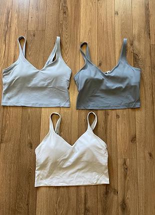 Топи спортивні преміум бренду lululemon
