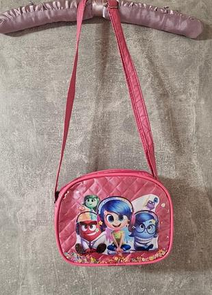 Детская сумочка через плечо «думками наизнанку» (inside out) с пайетками.