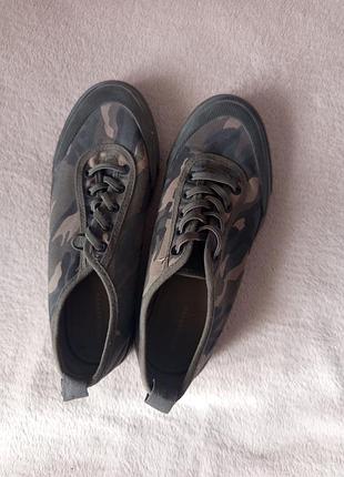 Текстильні кеди reserved camo military (розмір 38, устілка 24.5 см)