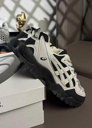 Asics gel-pickax white black