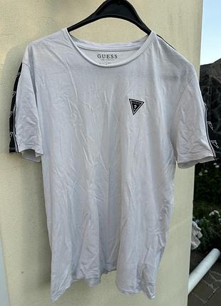 Футболка чоловіча guess біла