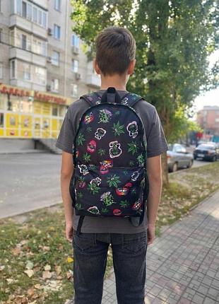 Спортивний рюкзак для чоловіка для підлітка чорний  з малюнком