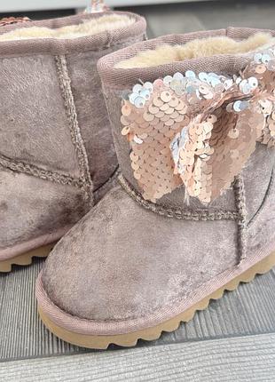 Уггі як ugg з бантами нові 25 розмір