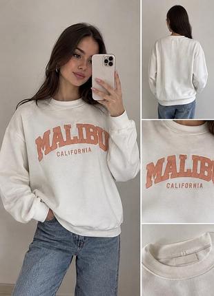 Светр жіночий оверсайз молочний з написом malibu california